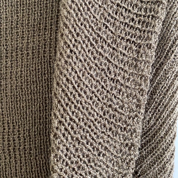 Topshop Crocheted Vest - Picture 4 of 16